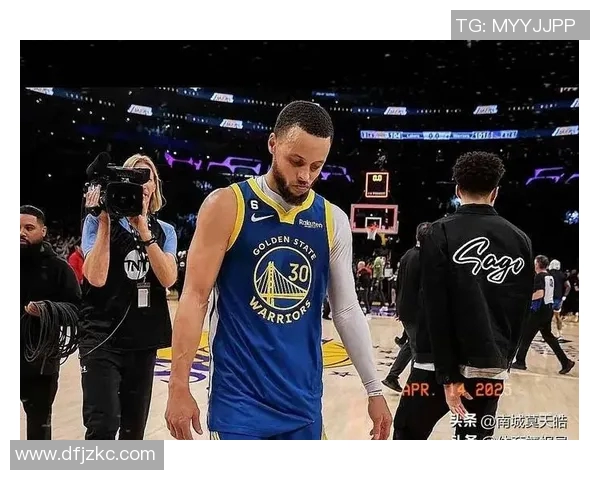 库里斩获NBA最佳得分手，勇士再次登上西部榜首