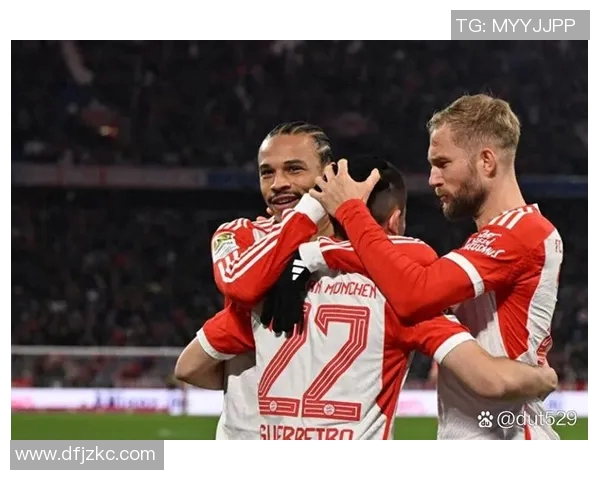 勒沃库森主场3-0科隆豪取胜利狂欢沸腾