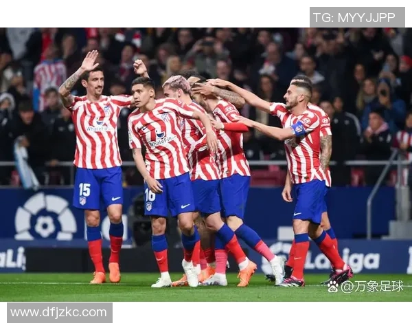 马德里双雄分列西甲前两位,战罢10轮依旧未尝败绩