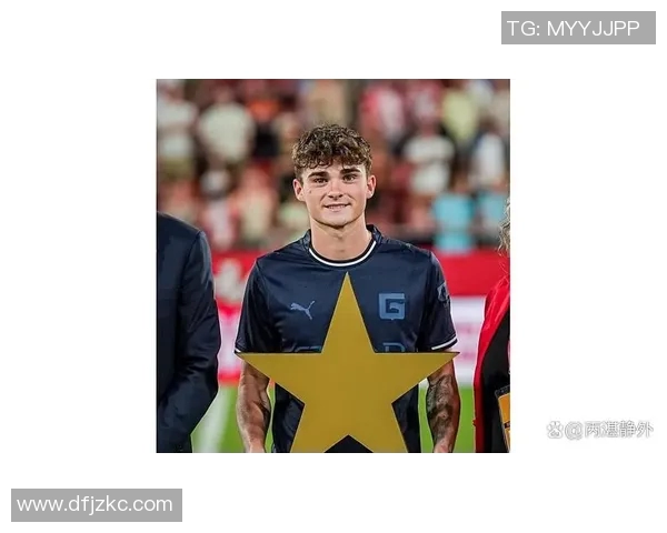 塞维利亚宣布签约法国新秀，助力球队争夺联赛冠军